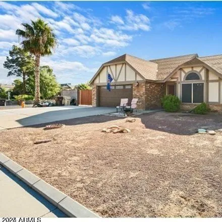 Buy this 3 bed house on 6723 West Cinnabar Avenue in Peoria, AZ 85345