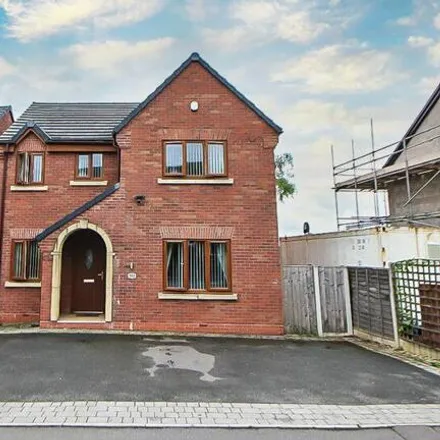 Buy this 4 bed house on Himley Road in Gornal Wood, Dudley