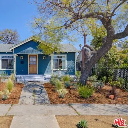 Buy this 2 bed house on South 7th Avenue in Los Angeles, CA 90018