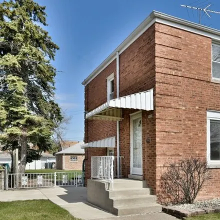 Buy this 2 bed house on 7228-7230 West Berwyn Avenue in Chicago, IL 60656