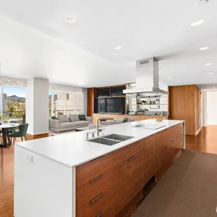 Image 1 - 6250 Hollywood Blvd Unit 14D, Los Angeles, California, 90028 - Condo for sale