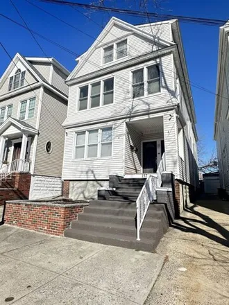 Rent this 2 bed apartment on West 9th Street in Bayonne, NJ 07002
