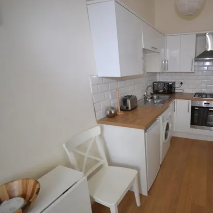 Image 4 - 8 West Newington Place, City of Edinburgh, EH9 1QU, United Kingdom - Apartment for rent