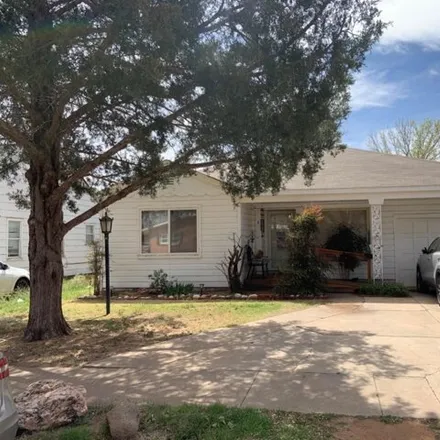 Buy this 3 bed house on 2119 22nd Street in Lubbock, TX 79411