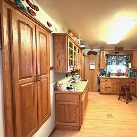 Image 3 - 160 4th Avenue Northeast, Spring Grove, Houston County, MN 55974, USA - House for sale