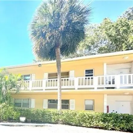 Rent this 2 bed condo on Deerfield Beach Middle School in 701 Southeast 6th Avenue, Shorewood