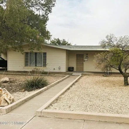 Buy this 5 bed house on 2010 Turrentine Dr in Las Cruces, New Mexico