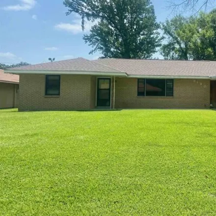 Buy this 3 bed house on 9148 Cefalu Drive in Sharon Hills, East Baton Rouge Parish