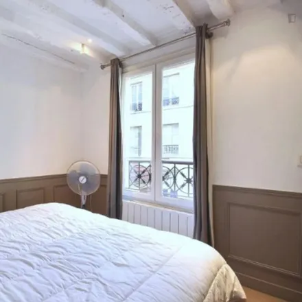 Image 2 - 26 Rue Beautreillis, 75004 Paris, France - Apartment for rent
