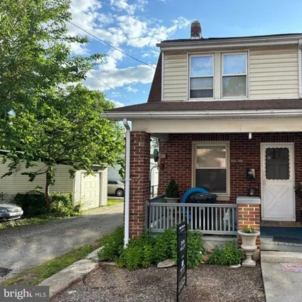 Buy this 2 bed house on Denver Avenue in York, PA 17401