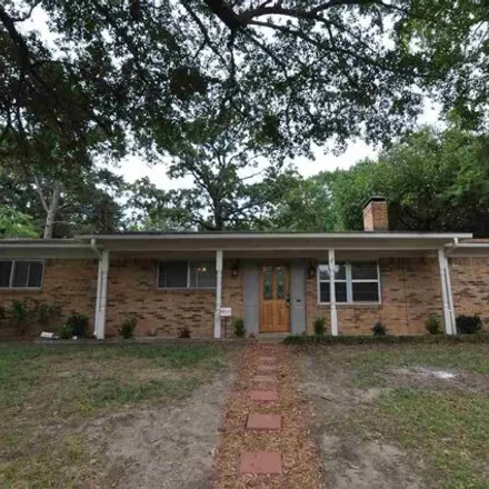 Rent this 3 bed house on 307 Powell Drive in Tyler, TX 75703