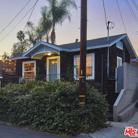 Image 9 - 3019 Glenmanor Place, Los Angeles, CA 90039, USA - House for sale