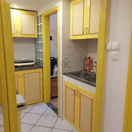 Rent this 1 bed apartment on Lokit Mintabolt: cipő gyártás in javítás (Vibram), Budapest