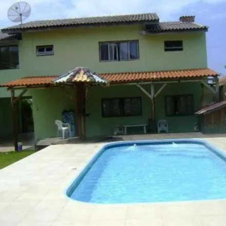Rent this 4 bed house on unnamed road in Praia dos Amores, Balneário Camboriú - SC