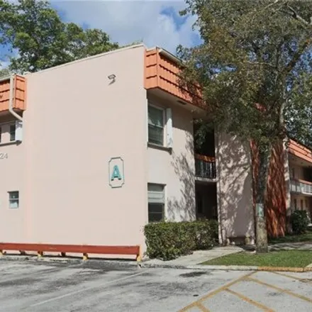 Image 2 - 7605 Stirling Road, Davie, FL 33024, USA - Condo for sale