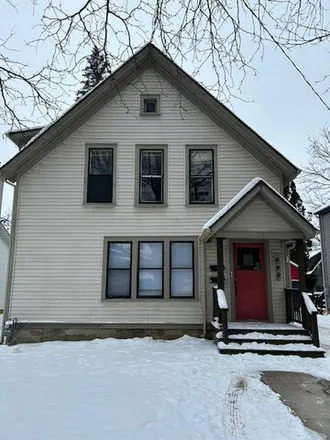 Rent this 5 bed house on 827 Miller Avenue in Ann Arbor, MI 48103