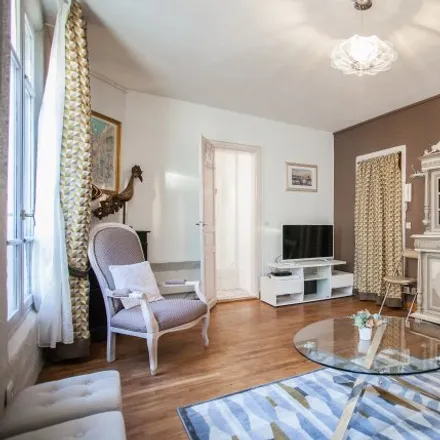 Rent this 1 bed apartment on Vincennes in Saint-Louis, FR