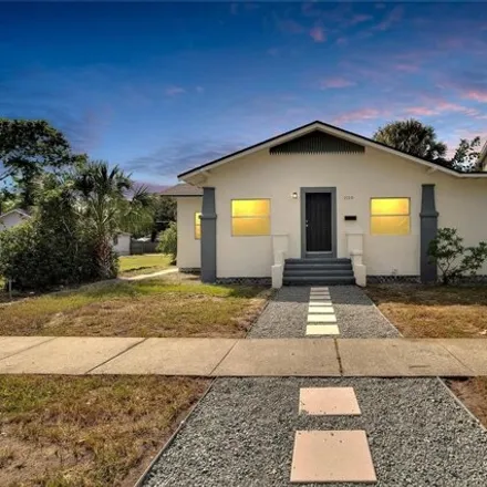 Buy this 4 bed house on 1101 14th Avenue South in Saint Petersburg, FL 33705
