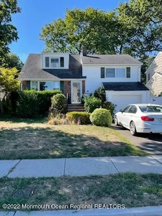Rent this 3 bed house on 34 Highland Avenue in Rumson, Monmouth County