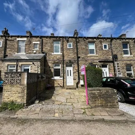 Buy this 2 bed townhouse on Waverley Crescent in Hipperholme, HX3 8EH