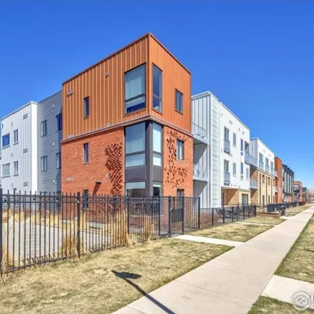 Buy this 1 bed condo on 2525 Arapahoe Street in Denver, CO 80294