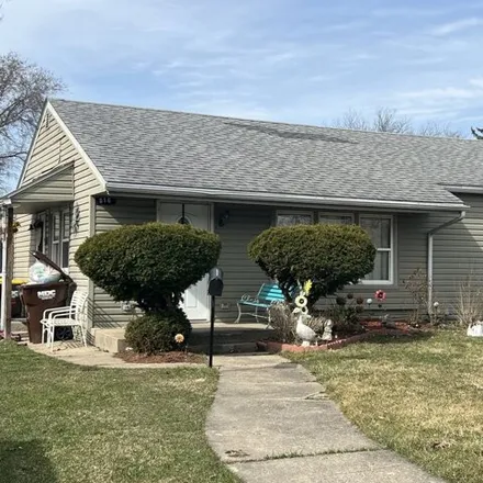 Buy this 2 bed house on 516 Gardner Street in Belvidere, IL 61008
