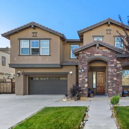 Buy this 5 bed house on 446 Aster Street in Vacaville, CA 95688
