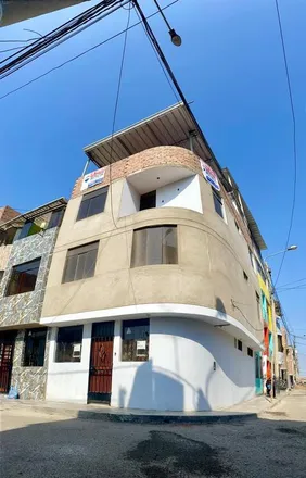Buy this studio house on Avenida del Contador in Villa del Contador, Trujillo 13007
