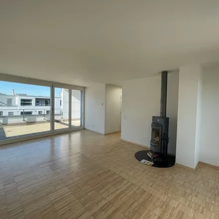 Rent this 4 bed apartment on Geeracherstrasse 42 in 8957 Spreitenbach, Switzerland