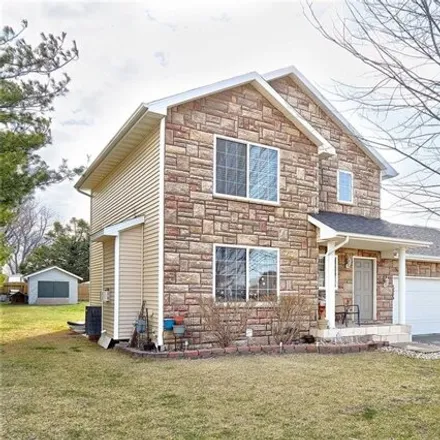 Buy this 3 bed house on 305 Cardinal Lane in Waukee, IA 50263