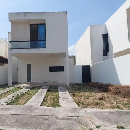 Buy this 3 bed house on unnamed road in Fraccionamiento Las Américas, 97302