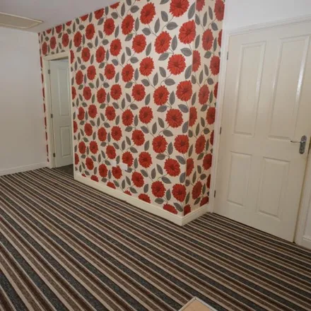 Image 3 - Blount Close, Crewe, CW1 3EU, United Kingdom - Apartment for rent