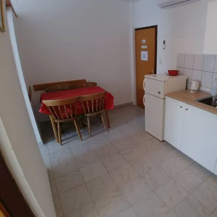 Image 2 - Općina Sali, Zadar County, Croatia - Apartment for rent