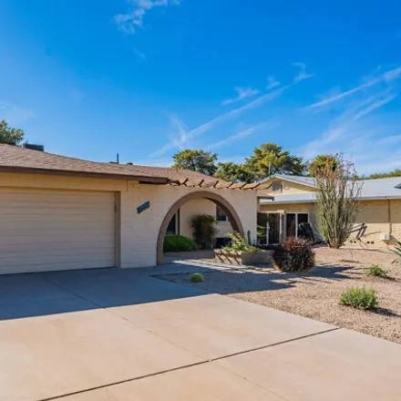 Buy this 3 bed house on 7236 South la Rosa Drive in Tempe, AZ 85283