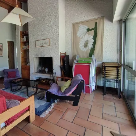 Rent this 4 bed house on Route de Saint-Georges in 17190 Saint-Georges-d'Oléron, France