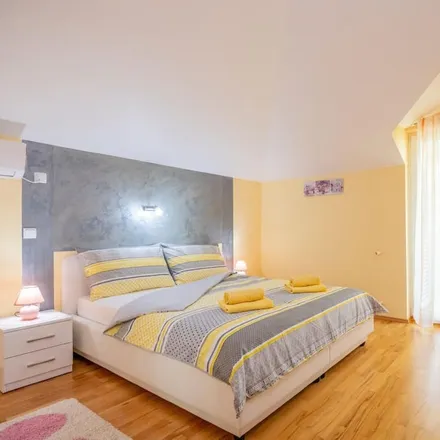Rent this 5 bed house on Katuni in Split-Dalmatia County, Croatia