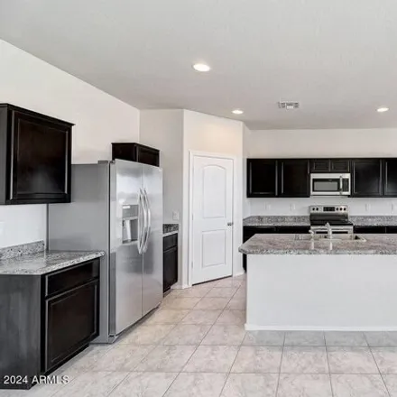 Image 3 - North Platinum Drive, Pinal County, AZ 85153, USA - House for sale