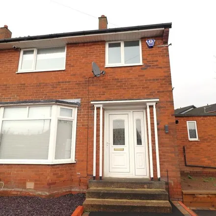 Rent this 3 bed duplex on Harley Road in Pudsey, LS13 4PP
