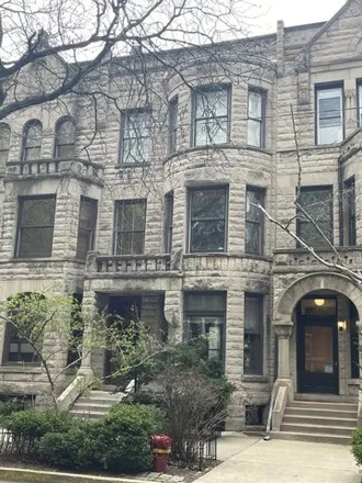 Buy this 5 bed house on 52 East Cedar Street in Chicago, IL 60611