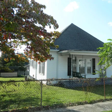 Buy this 3 bed house on 1117 P Street in Bedford, IN 47421