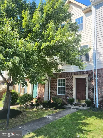 Buy this 3 bed townhouse on 6804 Avalon Isle Way in Gainesville, VA 20155
