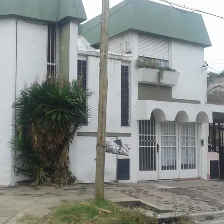 Buy this studio house on 57 - San Luis 3201 in Villa Marqués Alejandro María de Aguada, 1651 San Andrés