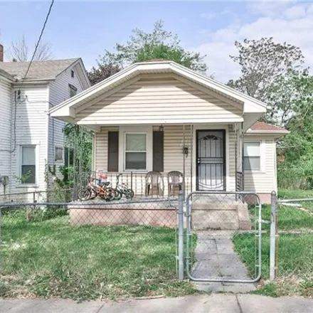 Buy this 2 bed house on Shady Grove Baptist Church of Christ in Grove Avenue, Dayton