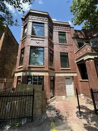 Rent this 1 bed house on 2818 W Fletcher St Unit Ch in Chicago, Illinois