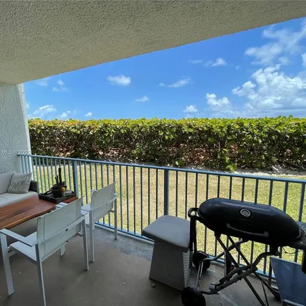 Image 5 - 10990 South Ocean Drive, Waveland, Jensen Beach, FL 34957, USA - Apartment for rent