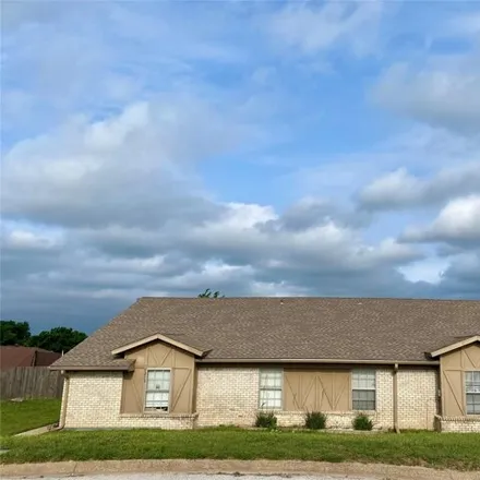 Buy this 3 bed house on 7213 Lake Country Drive in Eagle Mountain, Fort Worth