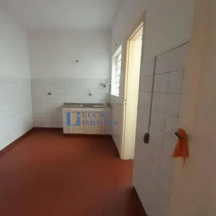 Rent this 2 bed apartment on Rua Joaquim Piza in Aclimação, São Paulo - SP