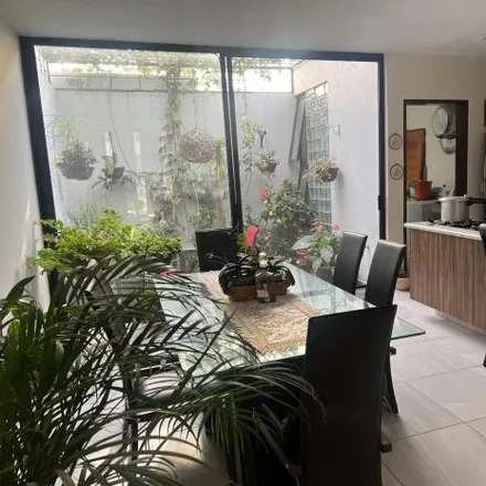 Buy this studio house on Calle Valle de la Vid in Jardines del Valle, 45139 Zapopan