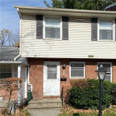 Buy this 2 bed townhouse on 4285 Belmont Drive in Village of Liverpool, Onondaga County