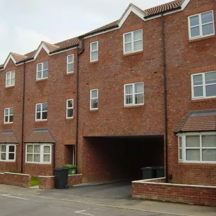 Rent this 1 bed apartment on Cambridge Street in Rugby, CV21 3LP